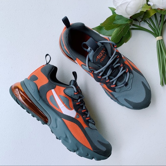 Nike Shoes - Nike Air Max 270 React NEW